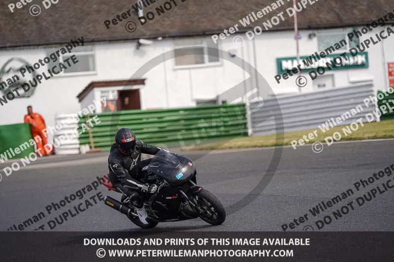 enduro digital images;event digital images;eventdigitalimages;mallory park;mallory park photographs;mallory park trackday;mallory park trackday photographs;no limits trackdays;peter wileman photography;racing digital images;trackday digital images;trackday photos